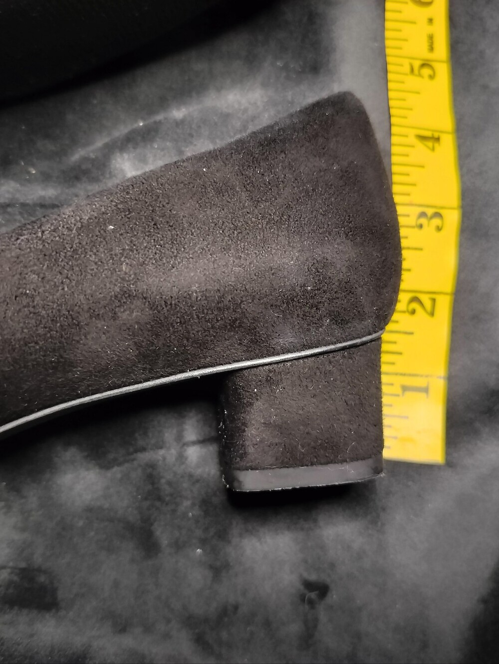 EUC Everlane Black Suede V Pointed Ballet Flats Low Block Heel Italy Made - 6.5 - Picture 2 of 7